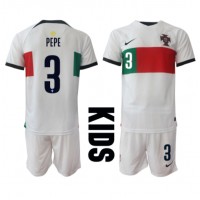 Koszulka piłkarska Portugalia Pepe #3 Strój wyjazdowy dla dzieci MŚ 2022 tanio Krótki Rękaw (+ Krótkie spodenki)